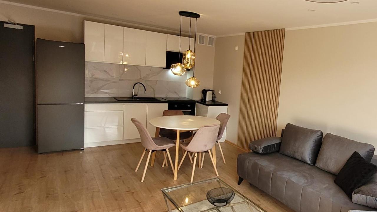 Sloneczny Apartament Z Ogrodkiem Гданськ Екстер'єр фото