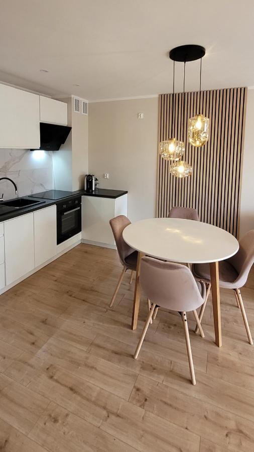 Sloneczny Apartament Z Ogrodkiem Гданськ Екстер'єр фото